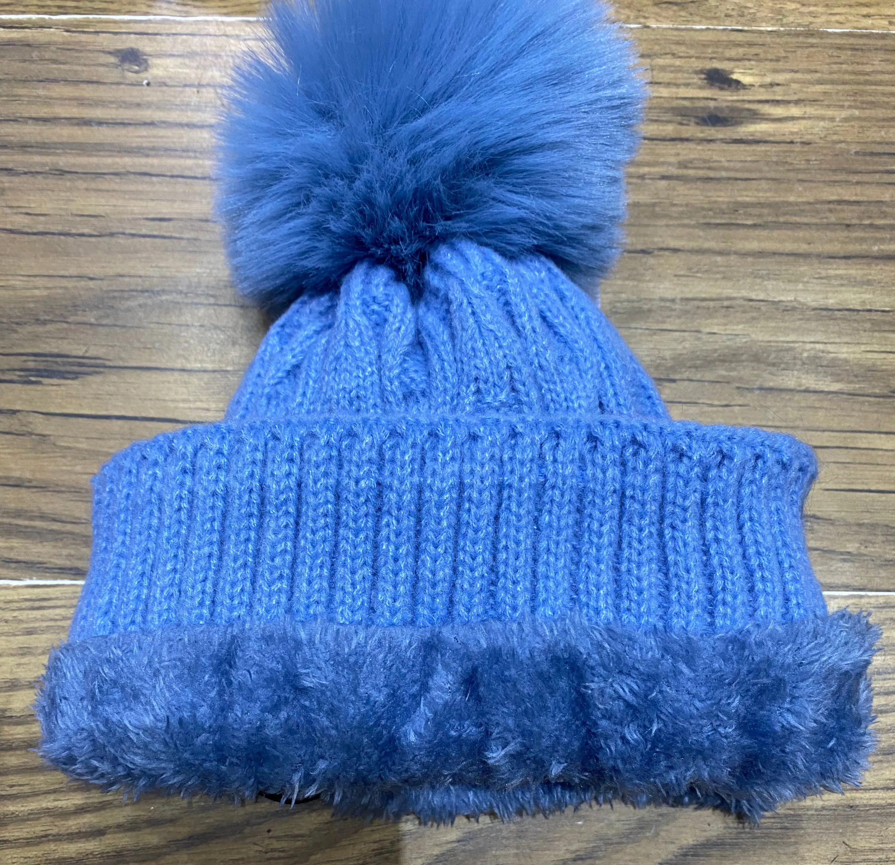 Cable Knit Plain Pom Pom Hat With Fleece Lining (10 Colours)