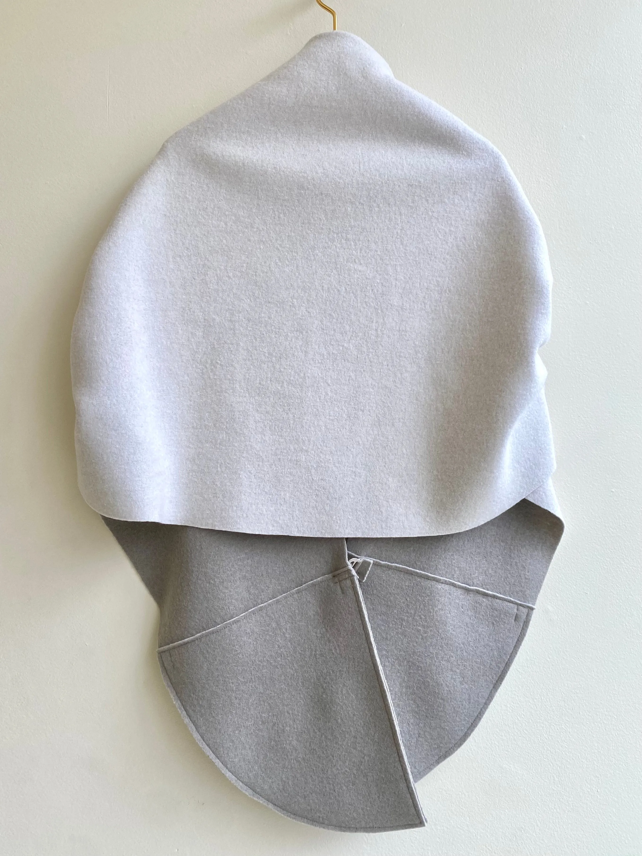 Cream & Grey Shawl 2T w/ 2 Pleats