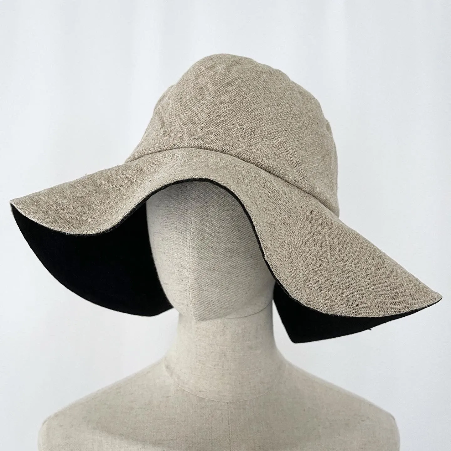 MAY-LIS LUNDBERG Hat