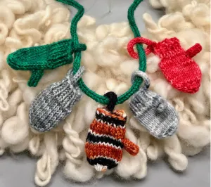 Mini Mitten Garland