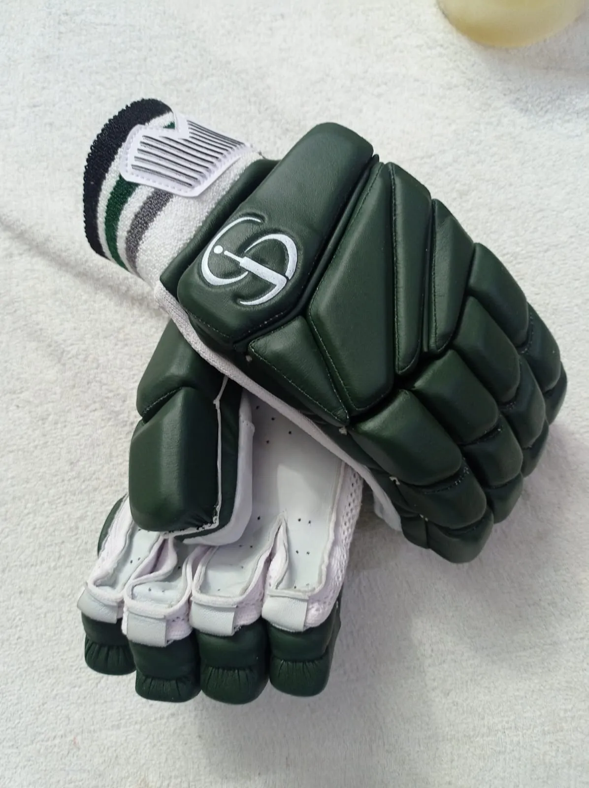 Sj Pro Coloured Batting Gloves